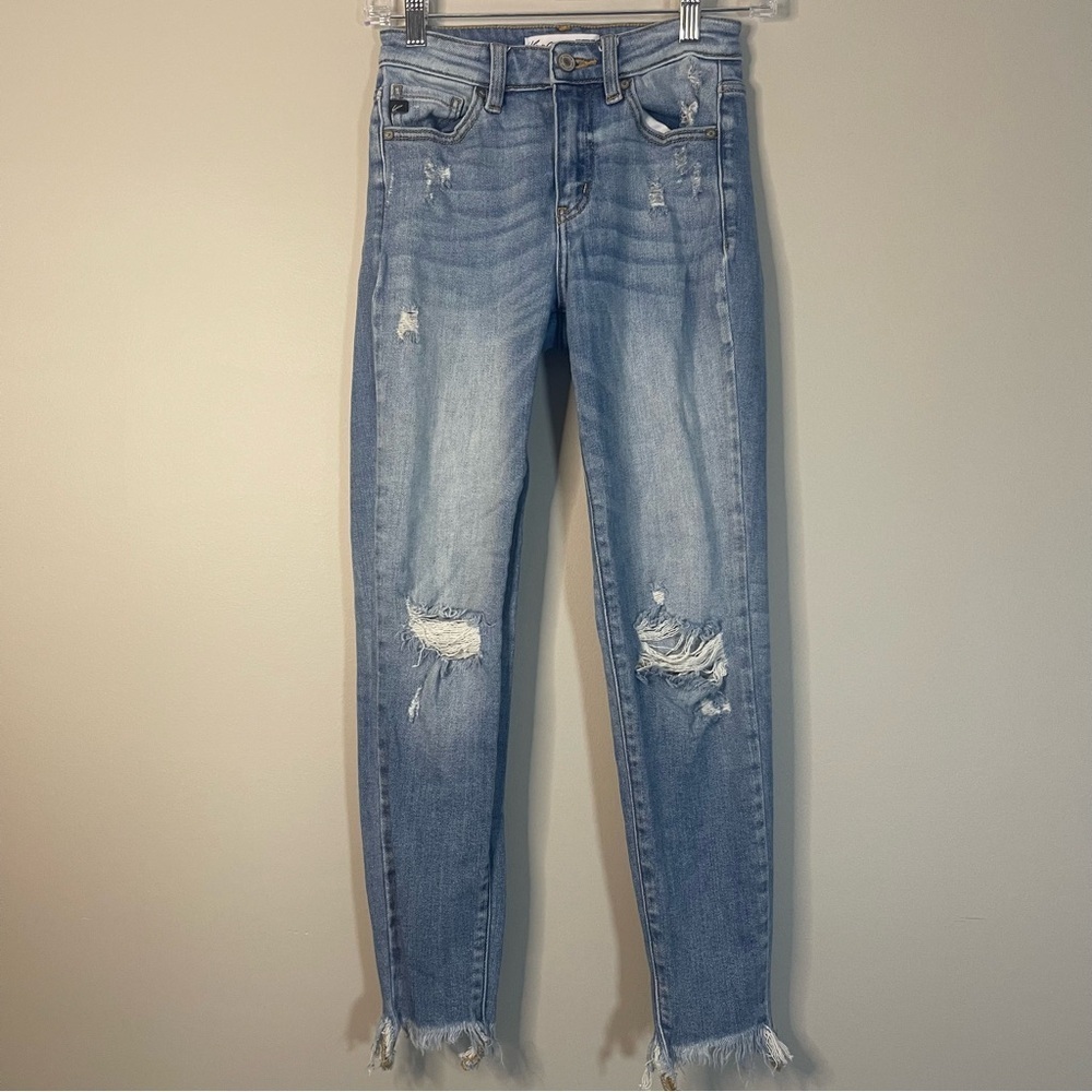 KanCan Medium Blue Ripped Cropped Jeans